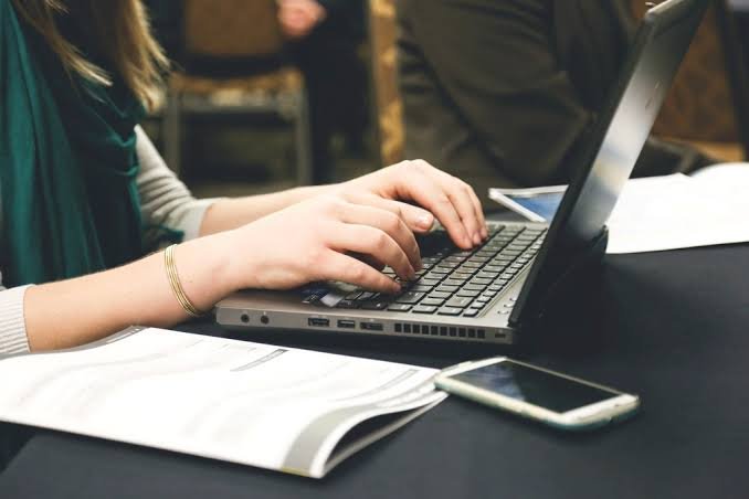 Qué es el phishing y cómo detectar un correo falso